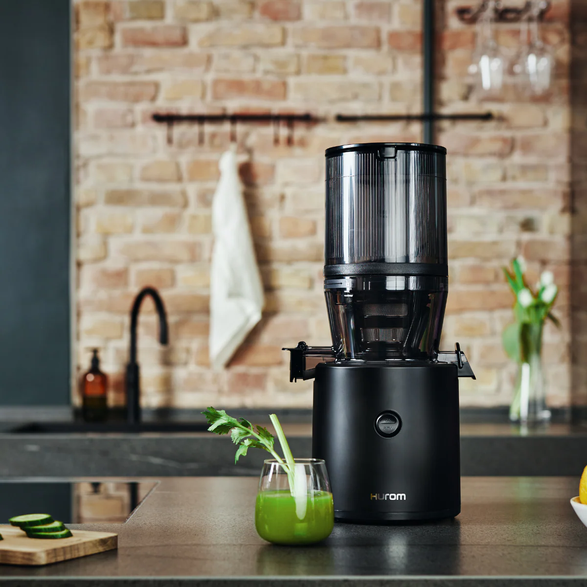 Hurom H320N slowjuicer, Sort - Image 3